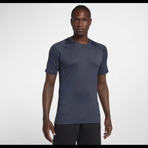 Mens Nike Pro training top AH7989-472 NWT Blue M